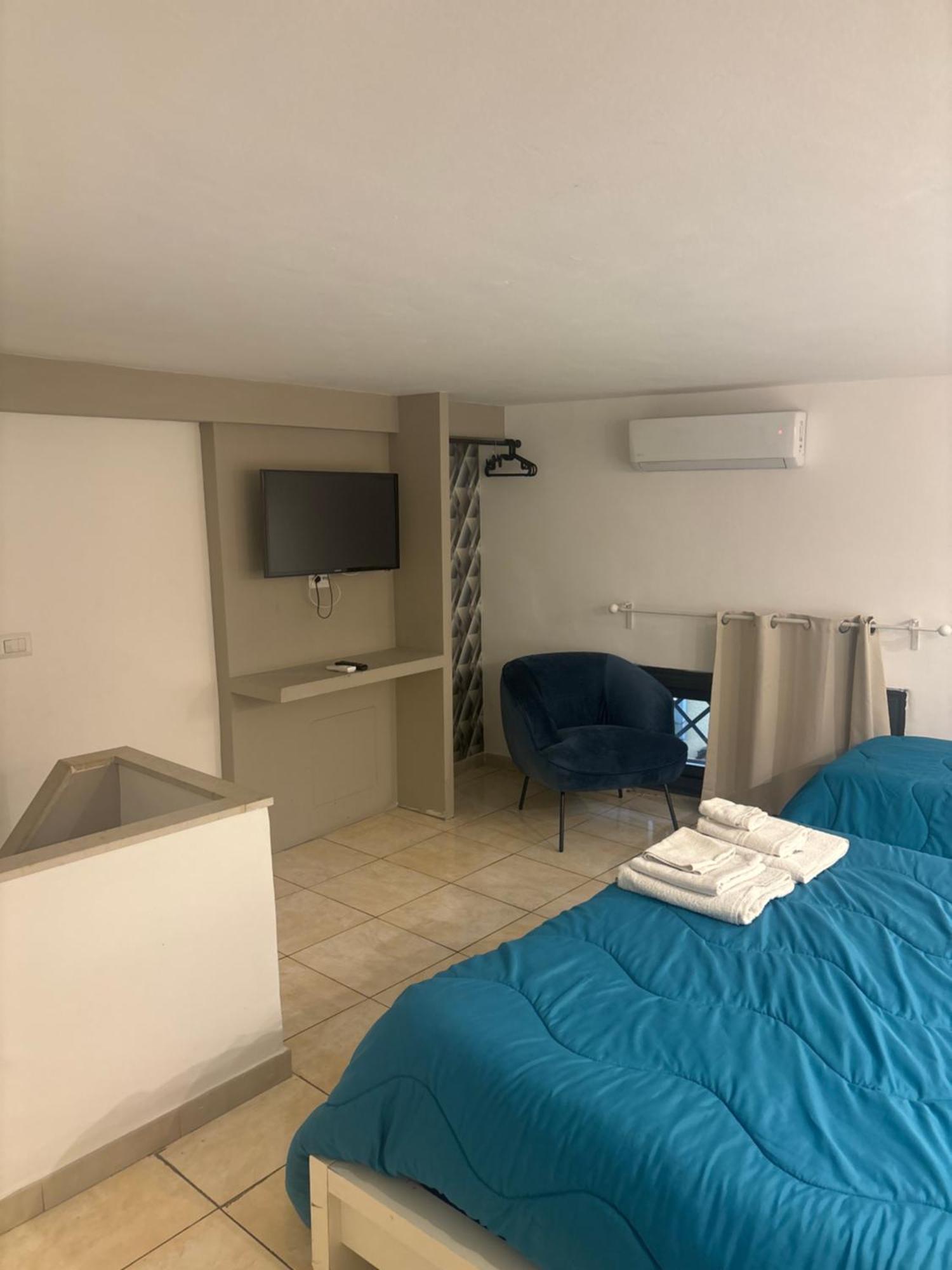 Cbh Sicitaly Group Bed & Breakfast Aci Castello Exterior foto